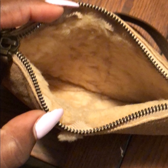 Authentic ugg wallet - Picture 3 of 4
